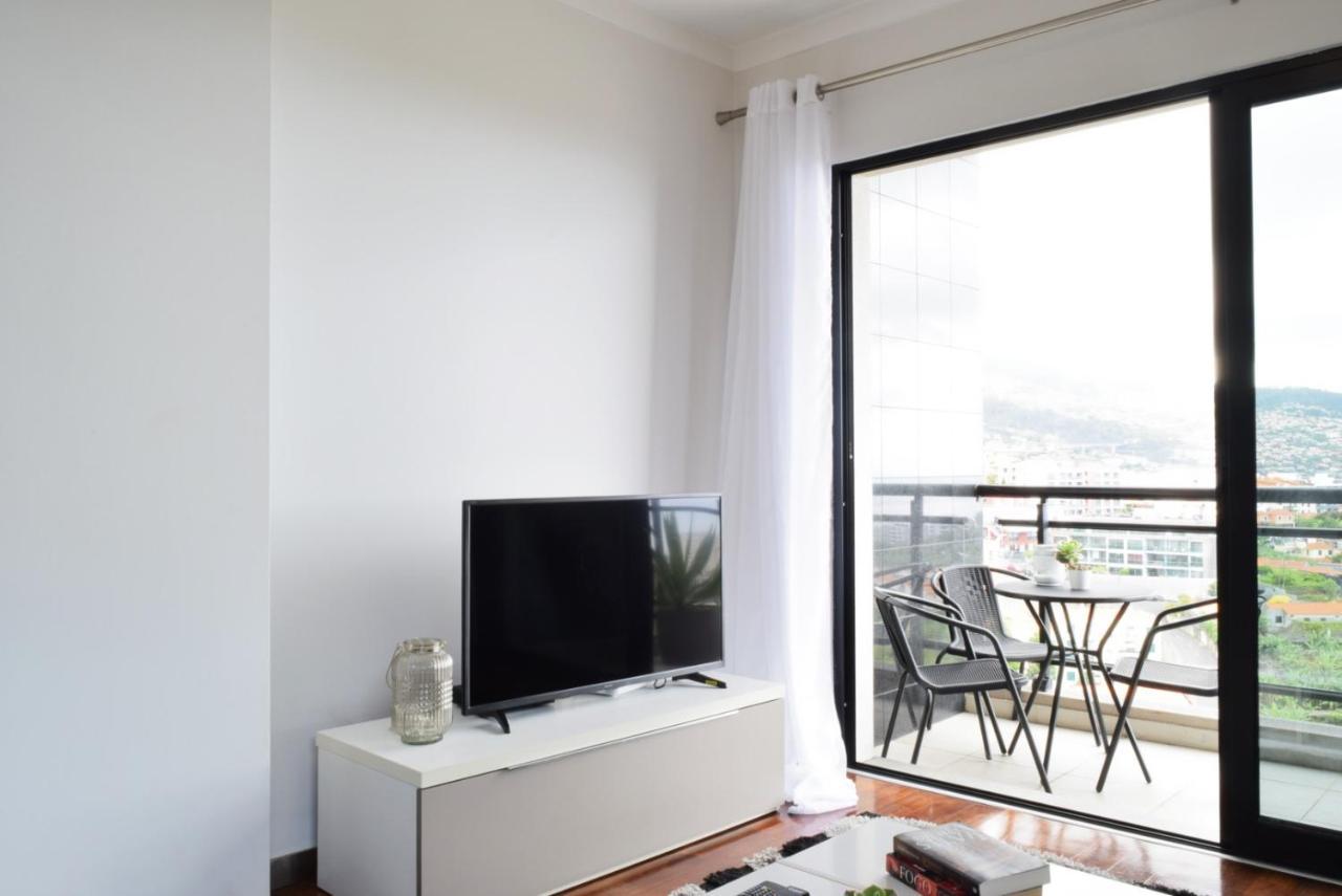 Design Gardens, A Home In Madeira 푼샬 외부 사진
